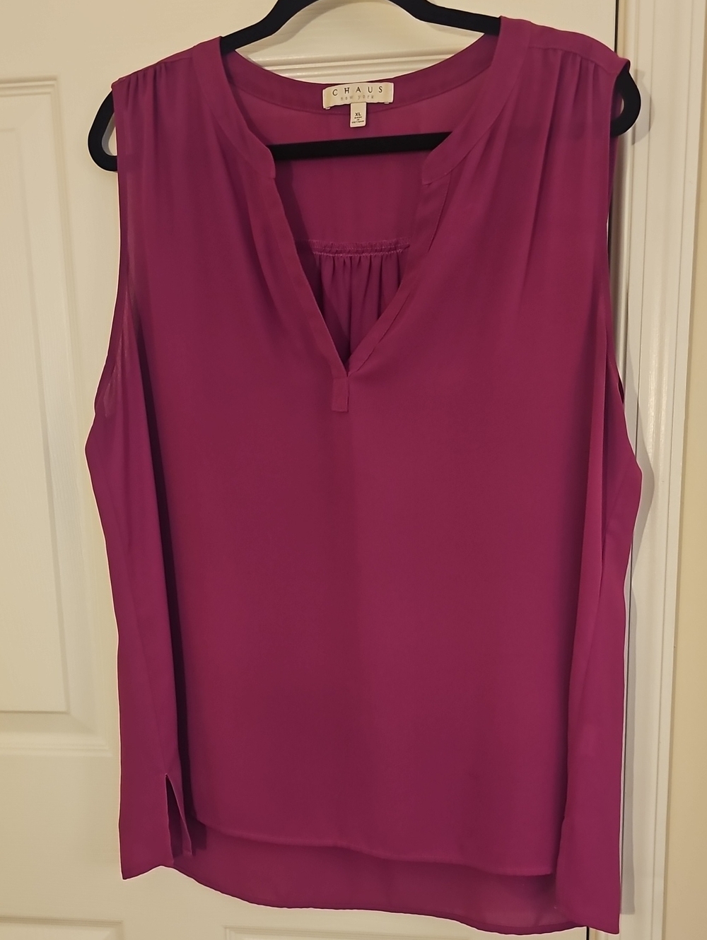 Chaus Sleeveless Split-Neck Camisole - Fuchsia